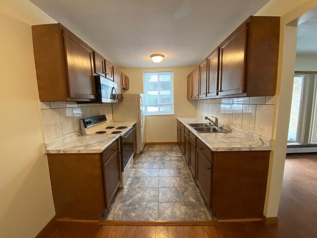 Building Photo - 521 19th St NW Unit 15 Rental