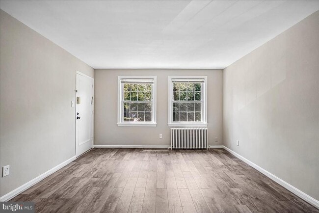 Photo - 5102 Columbia Pike Unidad 3