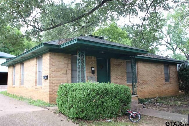 Building Photo - 420 E Hudson St Rental
