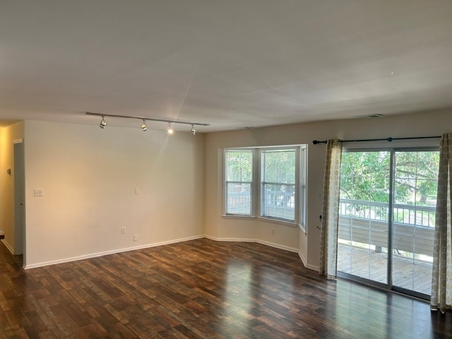 Building Photo - 106 Lassen Ct Unit 8 Rental