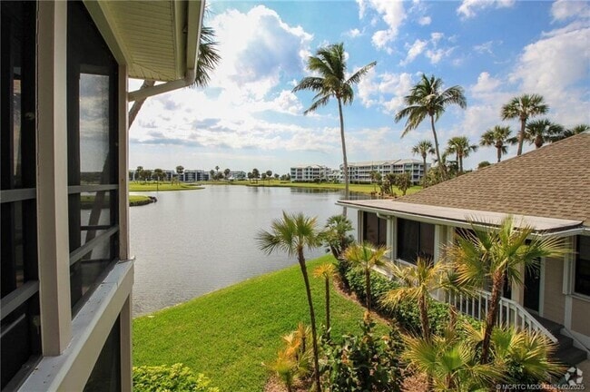 Building Photo - 310 Golfview Cir Unit 310 Rental