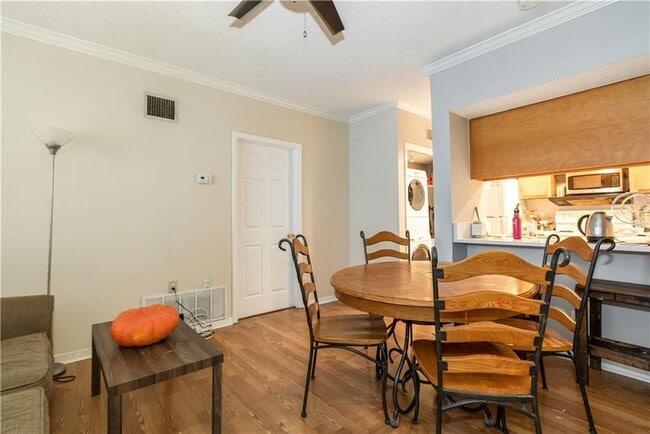 Photo - 2510 San Gabriel St Unit 305