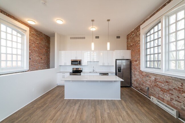 Photo - 226 Washington St
