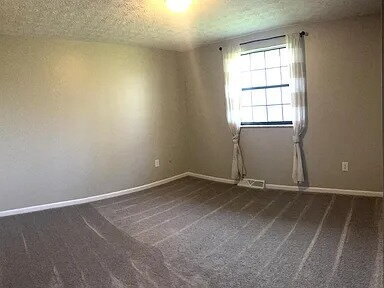 Photo - Duplex currently available in Westerville School District (Pointview ES, Genoa MS, Westerville Ce...