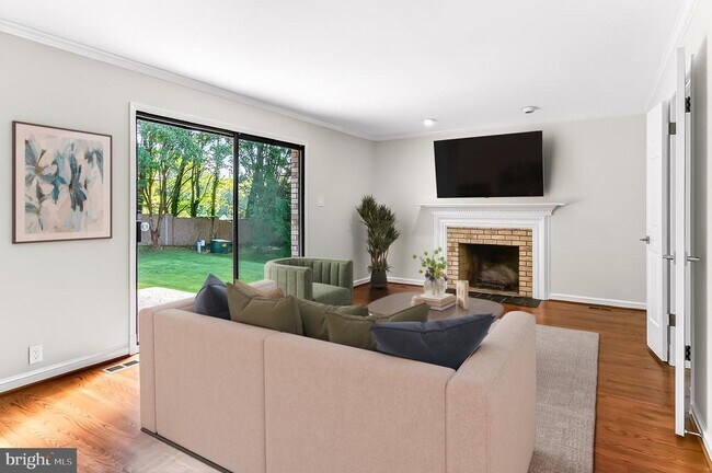 Photo - 6294 Dunaway Ct