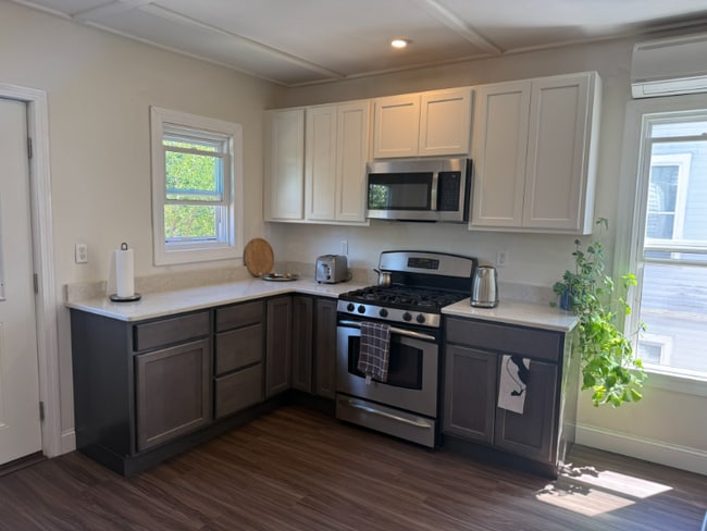 Photo - 71 Willard Ave Unit 3