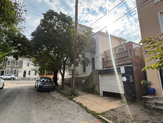 Photo - 3916 Terrace St