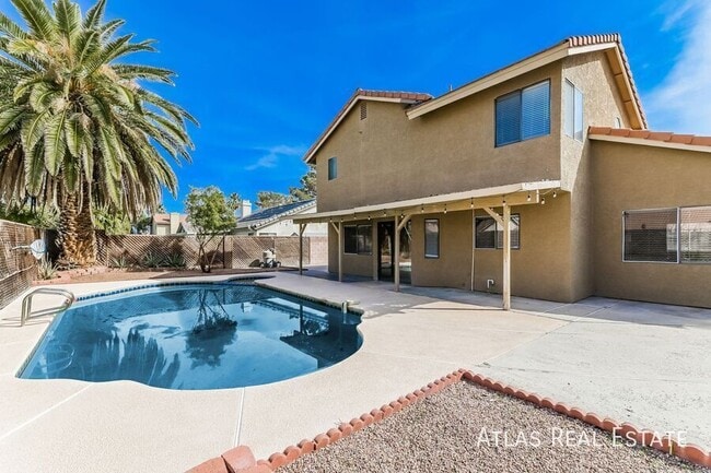 Photo - 1836 Navarre Ln