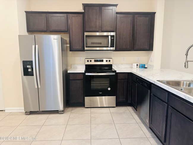 Photo - 9549 Star Dr