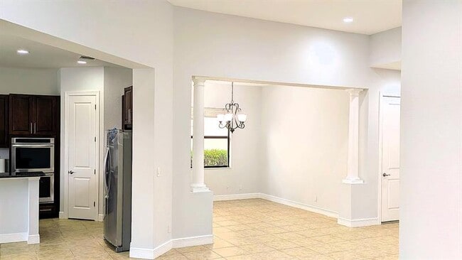 Photo - 11555 NW 81st Pl