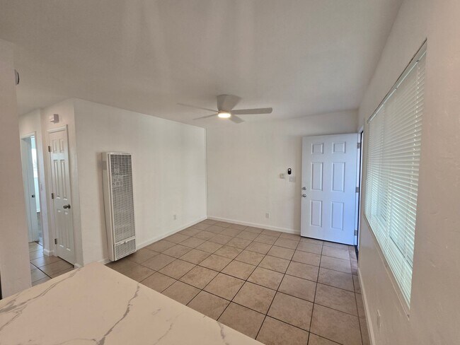 Photo - 2545 Fairmount Ave Unit 2545-2551 1/2