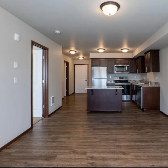 Photo - Remington Place Apartments