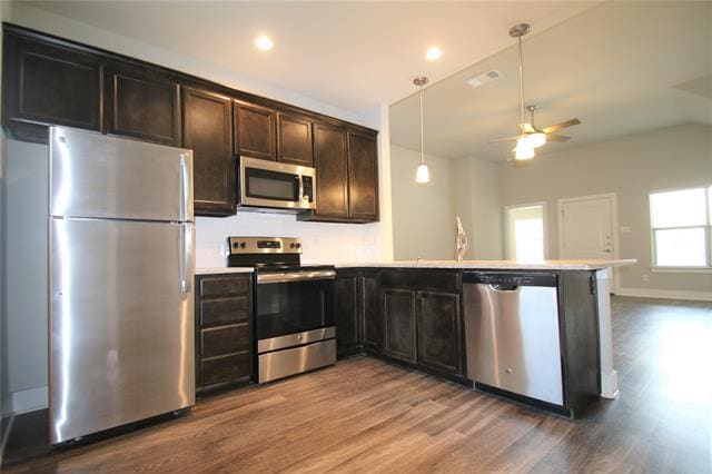 Building Photo - 209 Stewart Bend Ct Rental