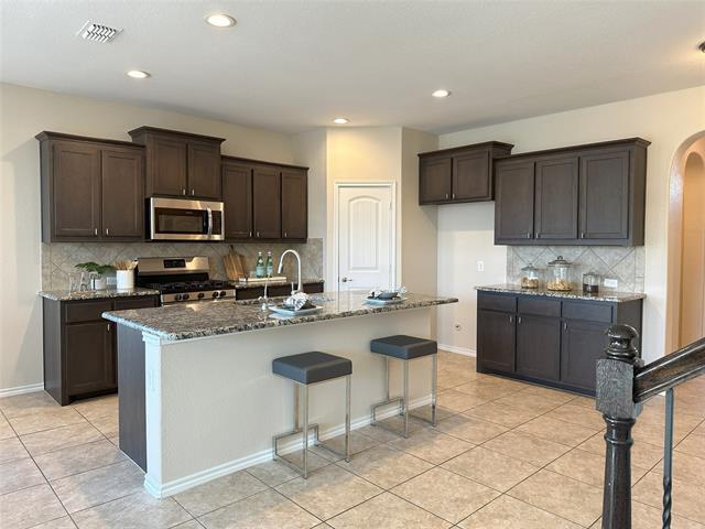 Photo - 15733 Prairie Grass Ln