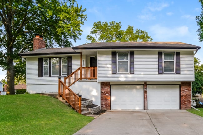 Photo - 3200 SE 6th Ct Casa