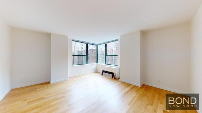 Building Photo - 1 bedroom in NEW YORK NY 10024 Unit 6F
