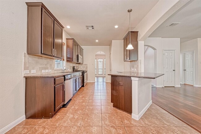 Photo - 20555 Bonds Creek Ln