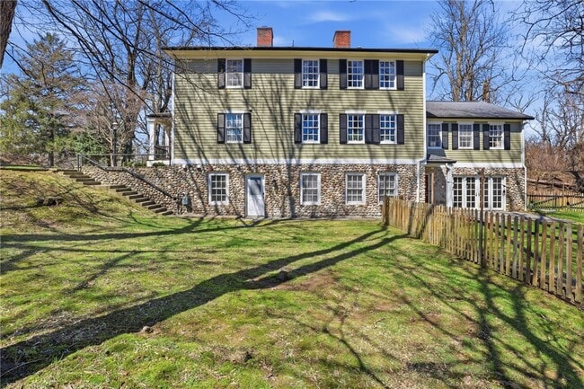 Building Photo - 1474 Marsh Rd