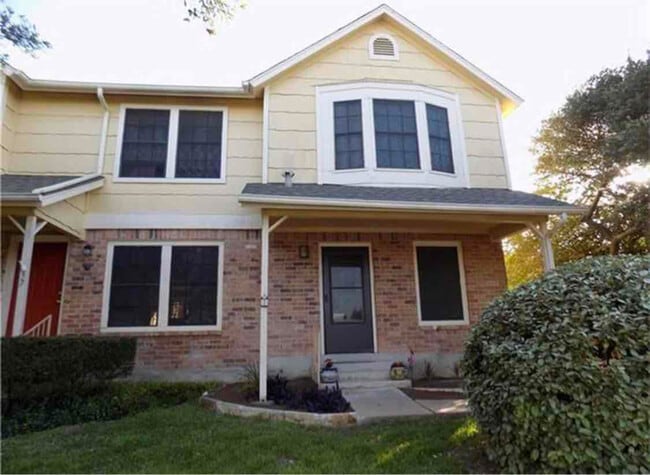 Building Photo - 11901 Swearingen Dr