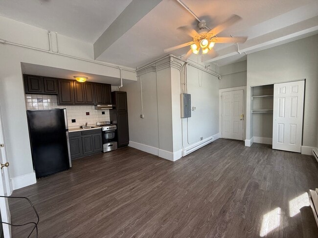 Photo - Grid District - 50 Franklin