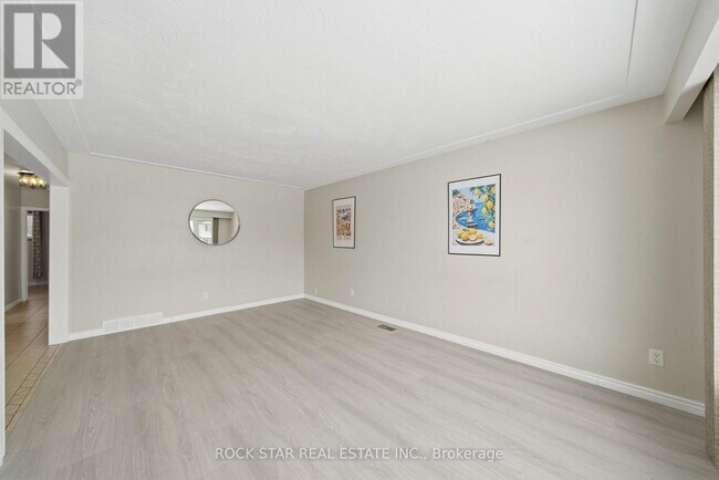 Photo - 60 Champlain Ave