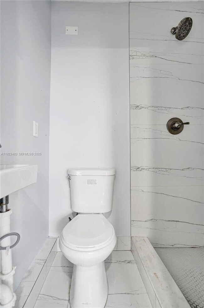 Photo - 3633 SW 12th Ct Unit 1