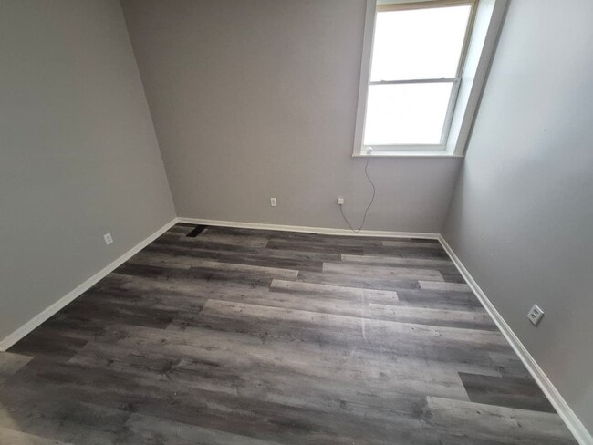 Photo - 1019-1021 Columbia St. Unidad 1021 Columbia St.  2