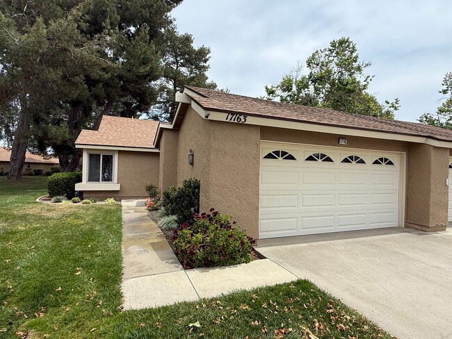 2 Car Garage Capri II - 2 Car Garage Capri II Casa