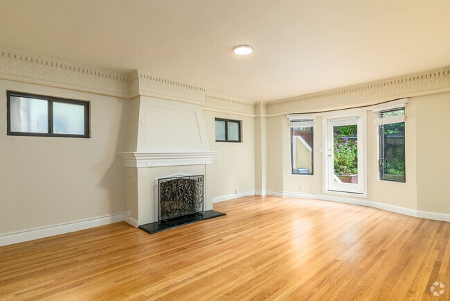 Building Photo - 2275 Broadway Rental