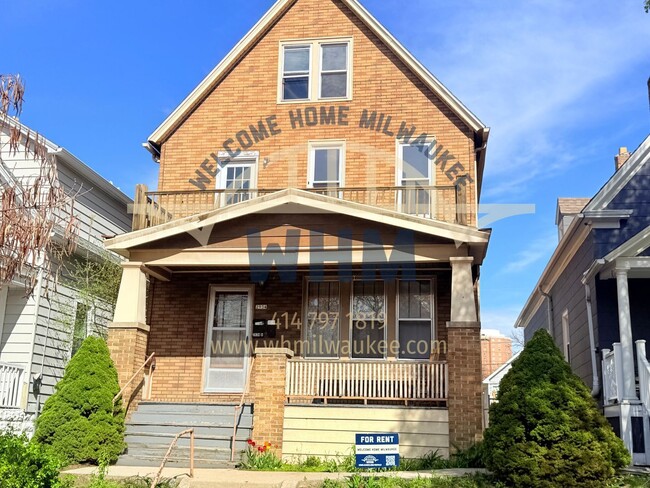 Photo - 2934 N Bremen St Unit Upper