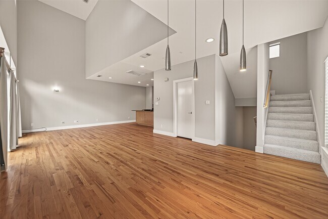 Photo - 4108 Spencer St Unit A