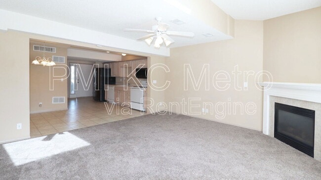 Photo - 8014 N Elmwood Ave House
