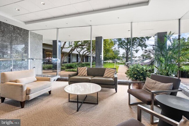 Photo - 2475 Virginia Ave NW Unidad 908