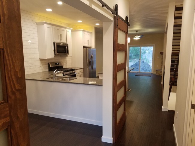 Photo - 1396 Sunset Ct