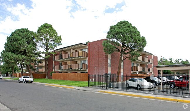 Photo - Alvarado Apartments
