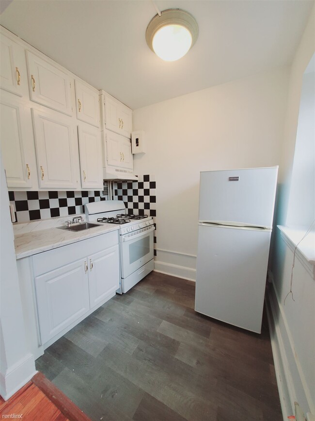 Studio, 1 bath Condo - 53 Prospect St Unit 3 - Studio, 1 bath Condo - 53 Prospect St Unit 3 Unidad 3