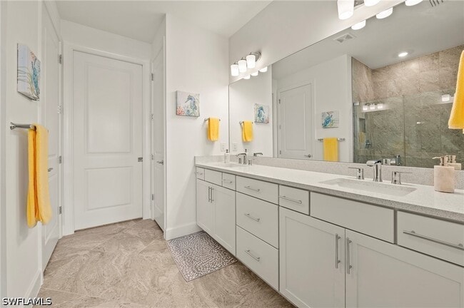 Photo - 17434 Caravita Ln