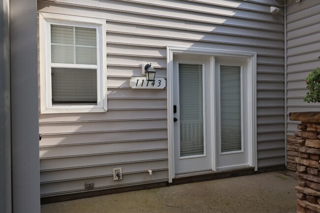 Photo - 11143 Dundarrach Ln