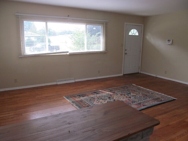 Photo - Cute Edison Park home close to Notre Dame!