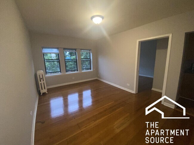 Photo - 5736 N Winthrop Ave Unidad 314