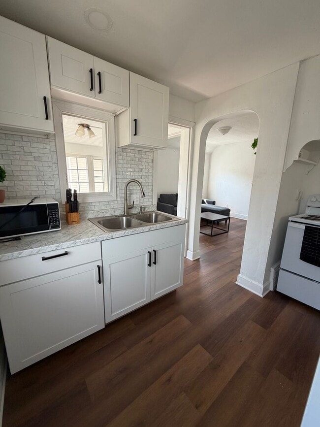 Photo - Charming Lakewood Duplex Unit Up