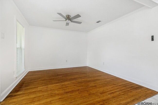 Photo - 474 W Grant St