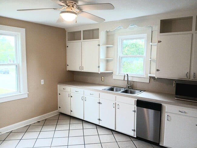 Photo - 199 N Bath Ave