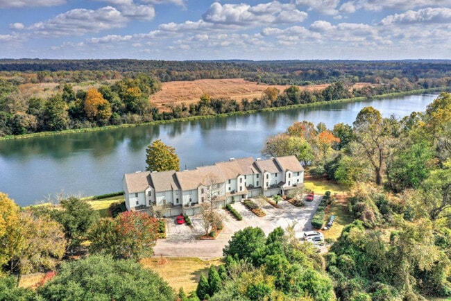 110 Riverbend Dr Unit SI ID1268113P