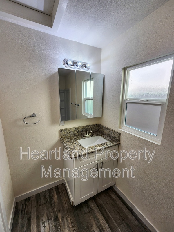 Photo - 3877 1/2 39th St.