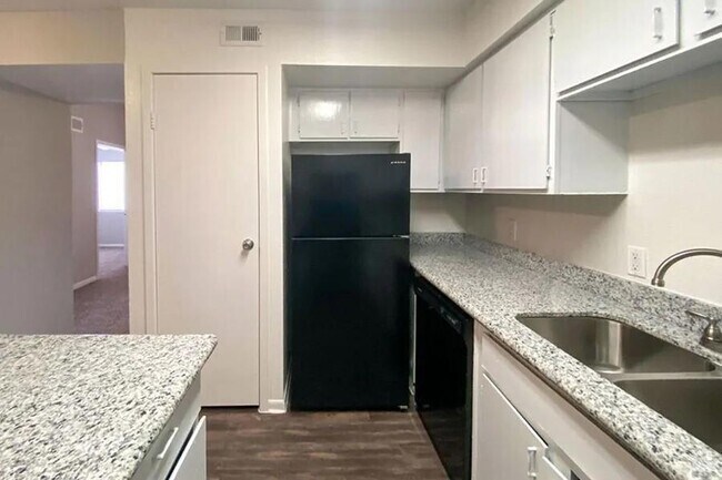 Building Photo - 15100 Golden Eagle Dr Unit 906 Rental