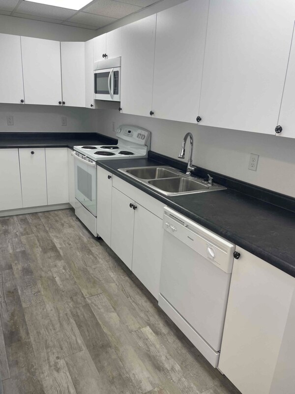 Photo - 208 Center St Unidad 6