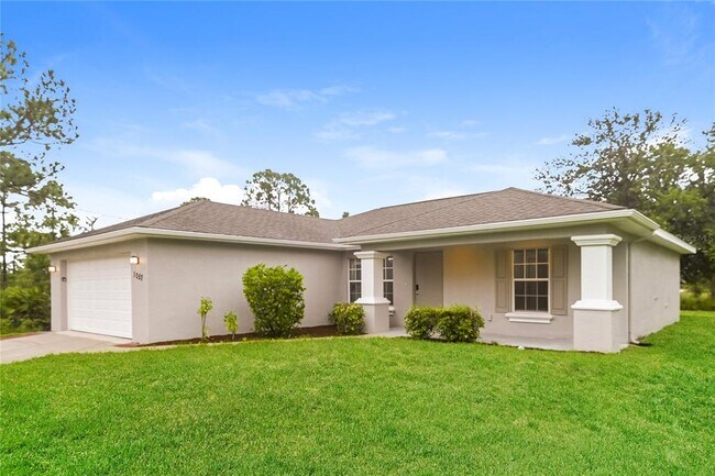 Photo - 1057 Lilac St E