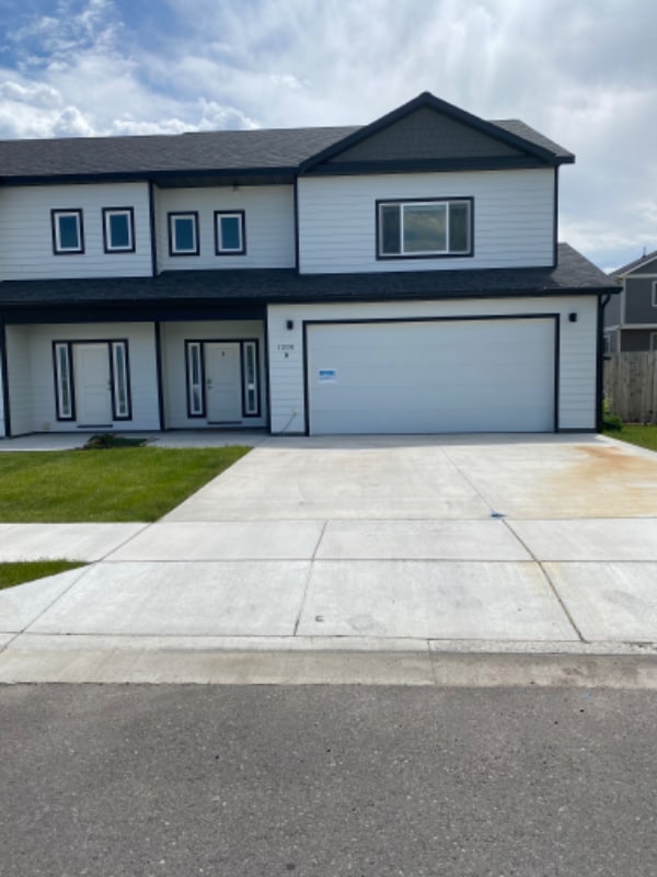 Photo - 1200 Glider Ln