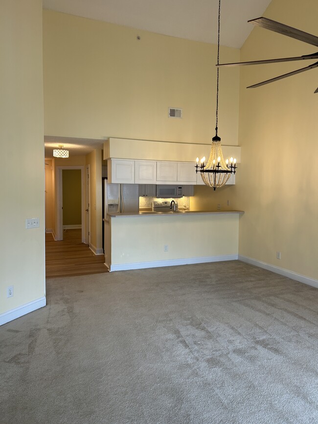 Photo - 627 Woodmoor Dr